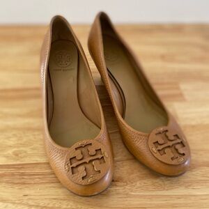 Tory Burch Brown Leather Heels size 7